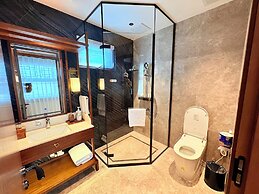Jingshan Garden Hotel
