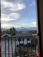 Sandee Place Chomthong