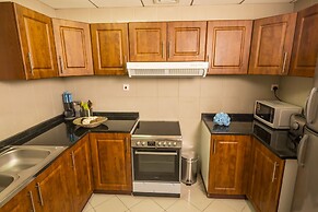 Deluxe Apartment with Lake View
