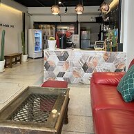 HP House Cafe'
