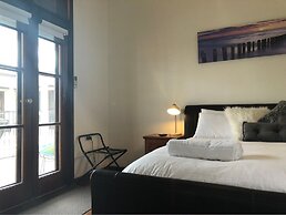Fairway Manor Accommodation