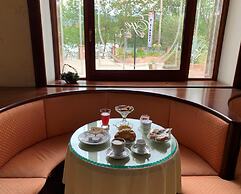 Hotel del Lago