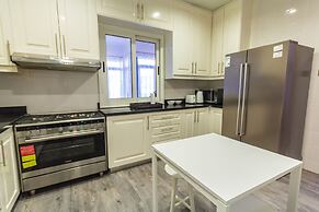 Yanjoon Holiday Homes - Palma Residence