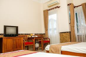 Hoang Van Hotel