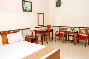 Hoang Van Hotel