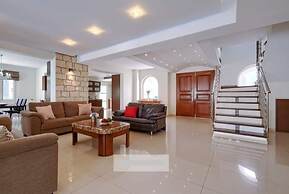 villa kristia