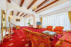 Hotel Aurelius Imparatul Romanilor