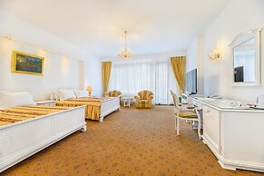 Hotel Aurelius Imparatul Romanilor