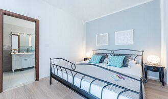 Apartments Made 4U