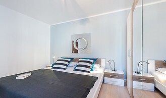 Apartments Made 4U