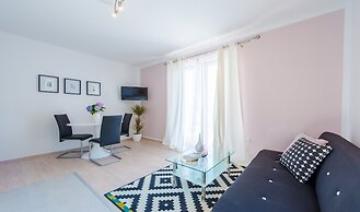 Apartments Made 4U