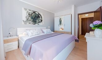 Apartments Made 4U