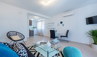 Apartments Made 4U