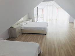 Yagmur Hotel
