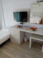 Yagmur Hotel