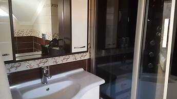 Yagmur Hotel