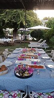 Yagmur Hotel