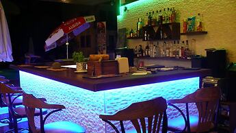 Yagmur Hotel