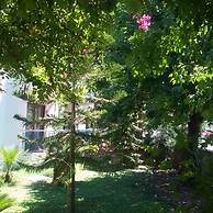 Yagmur Hotel