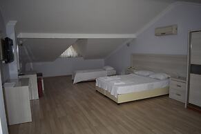 Yagmur Hotel