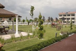 Oguzhan Residence