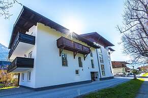 Haus Wallner by Alpentravel