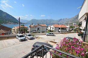 Apartments Dobrotski Dvori