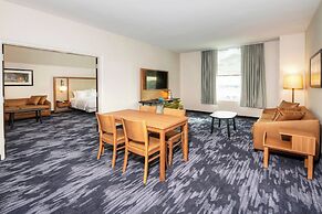 Fairfield Inn & Suites by Marriott Ottawa Airport