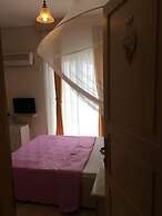 Melaike Otel