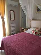 Melaike Otel