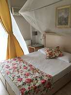 Melaike Otel