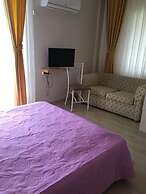 Melaike Otel