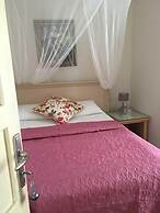 Melaike Otel
