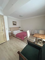Melaike Otel
