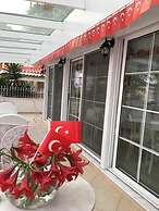 Melaike Otel