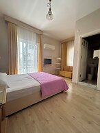 Melaike Otel