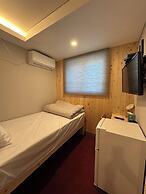 Insadong R Guesthouse
