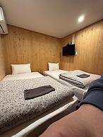 Insadong R Guesthouse