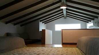 Beanfield House