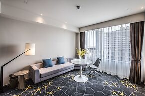 Q-Box Hotel Shanghai Sanjiagang