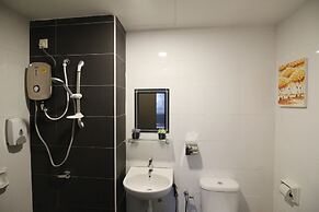 H2H Euro House