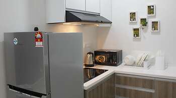 H2H London House
