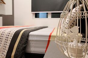 H2H London House