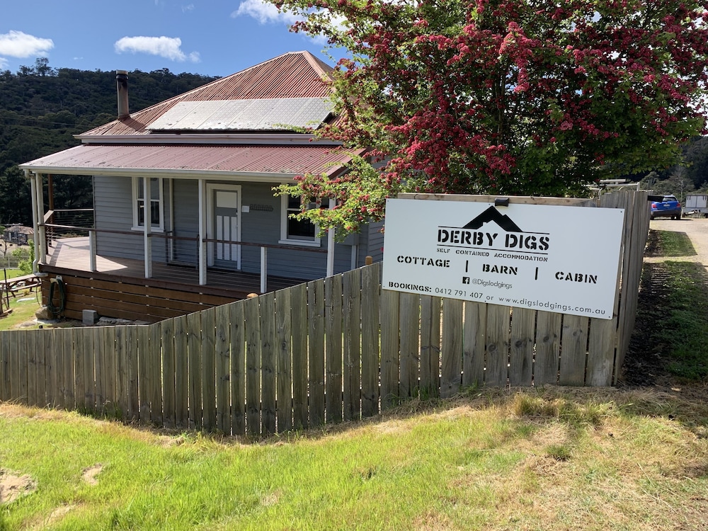 Derby Digs Cottage