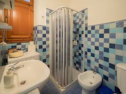 Unda de Ma Apartment with AC & Sea View Balcony