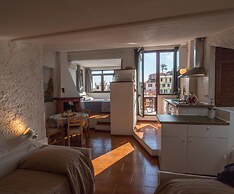 La Torretta dei Merli Studio with Unique Views