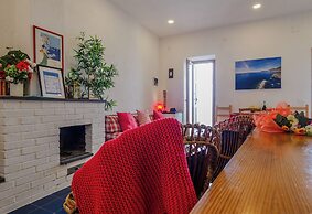 Il Baluardo Sea View Apartment on the Cliff
