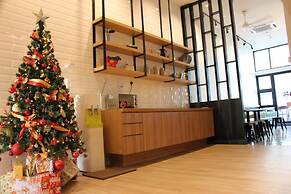 BIG M Hotel