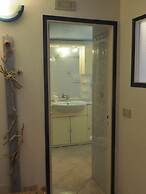 Mainetta Sea View Apartment with AC