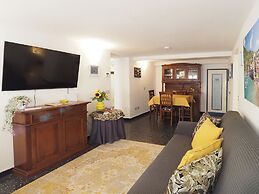 Mainetta Sea View Apartment with AC